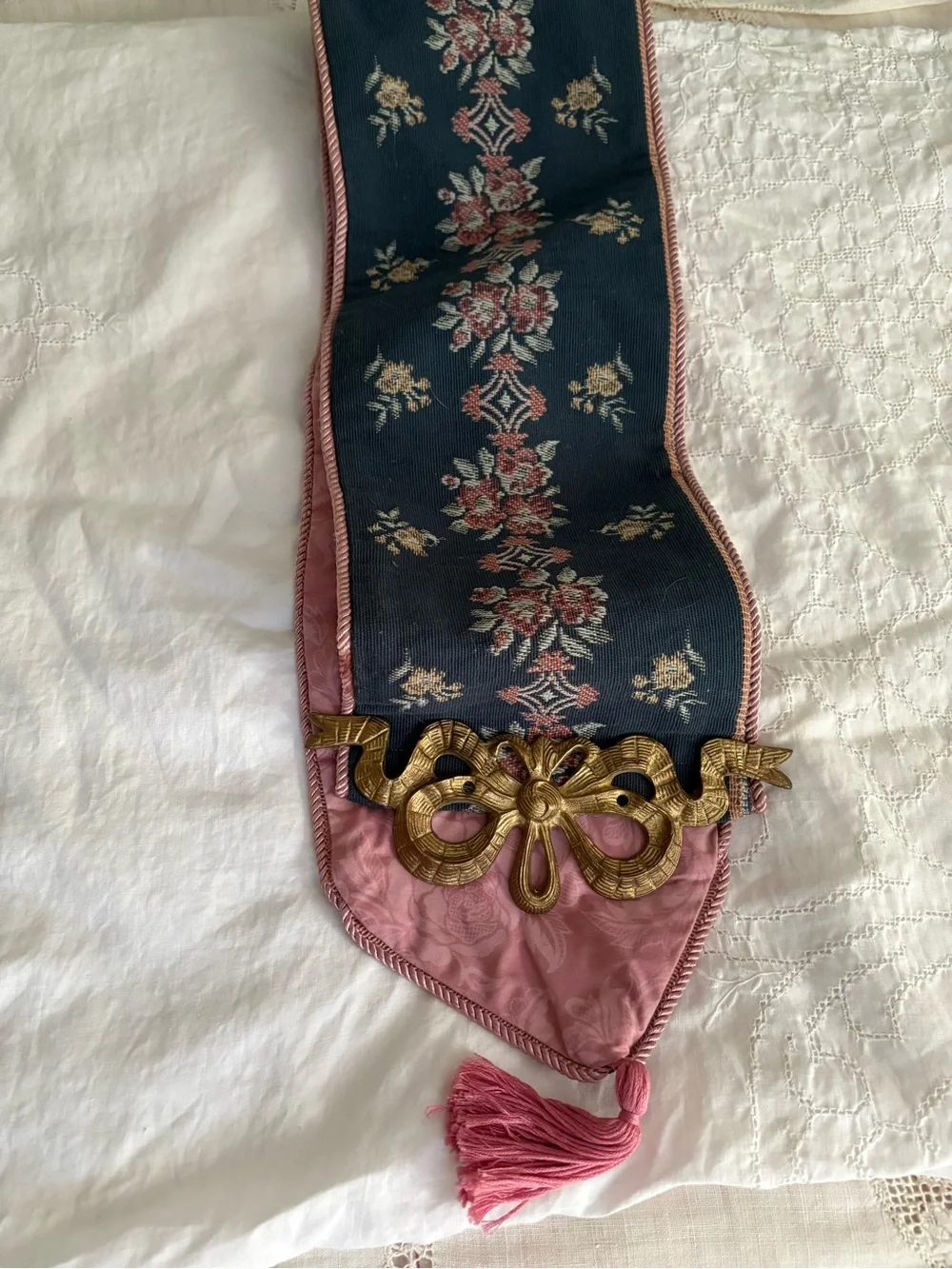Vintage-Inspired Pink and Navy Floral Wall Hanging with Gold Accent